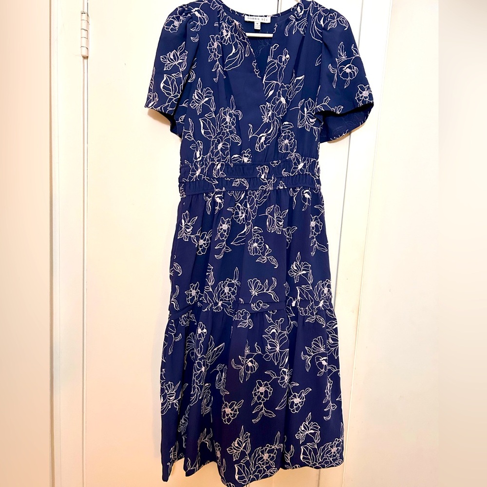 Robbie Bee blue dress sz M floral embroidered
